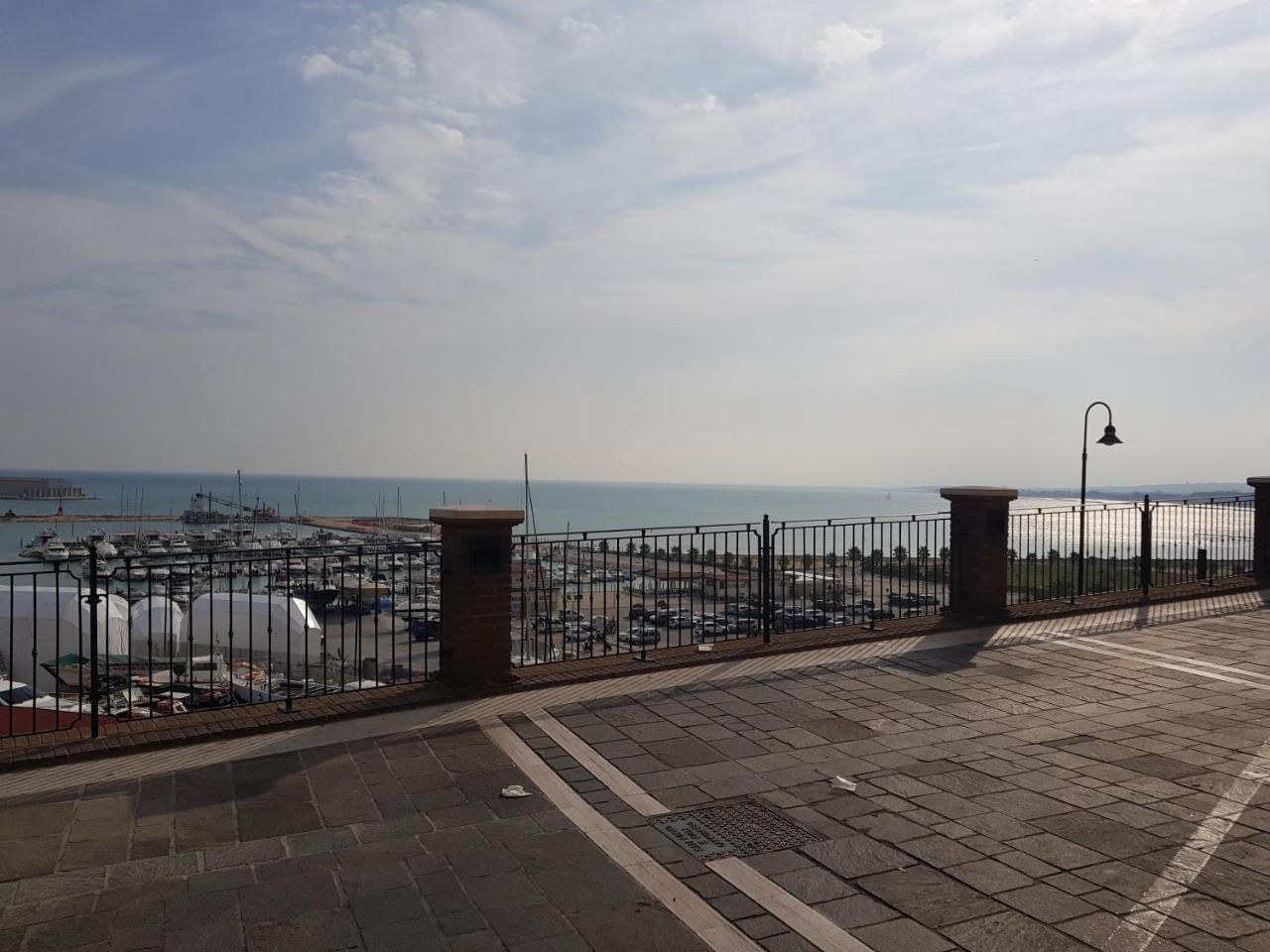 Residenza Lumiere Vila Termoli Exterior foto